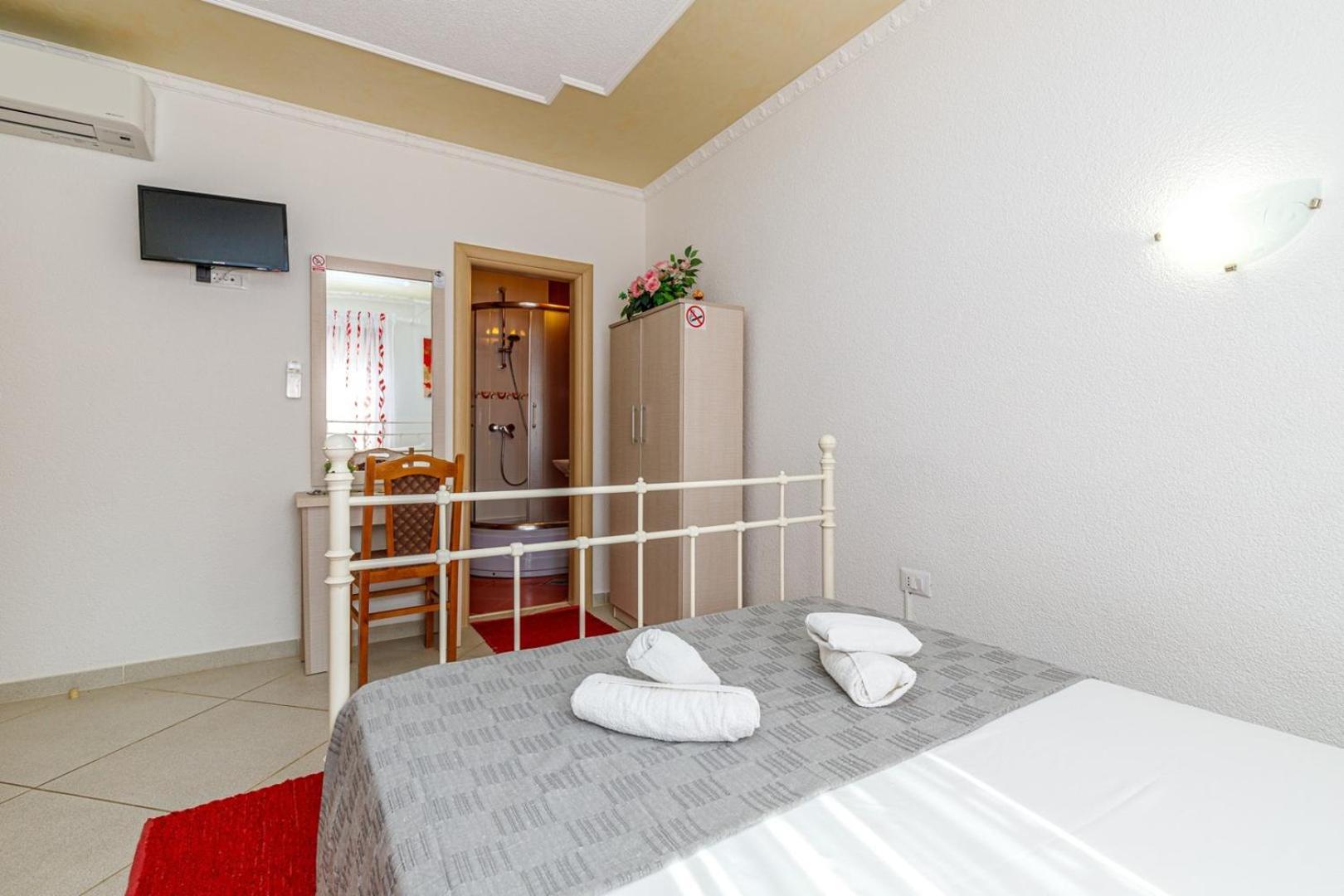 Genoa Rooms Poreč Zimmer foto